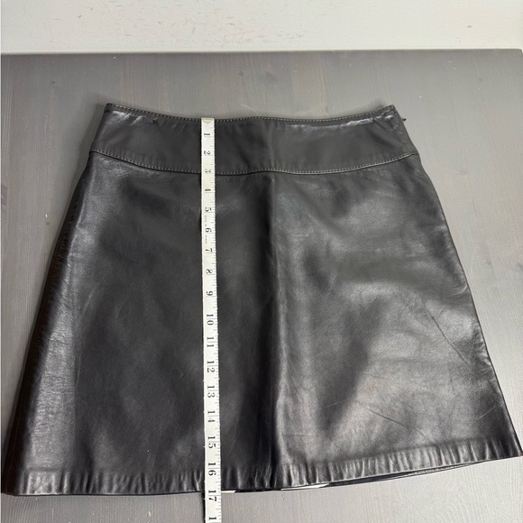 Dolce & Gabbana Women's Black Leather Mini Skirt - Picture 11 of 11